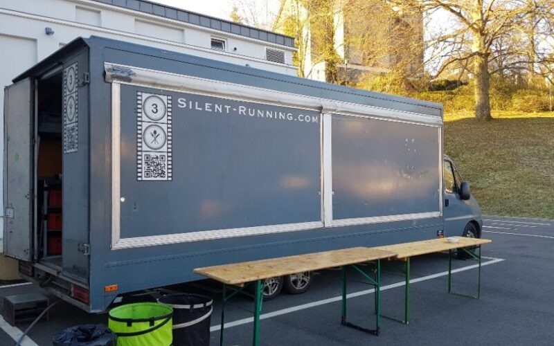 Mobiler Cateringwagen für Filmsets mit frischer Verpflegung