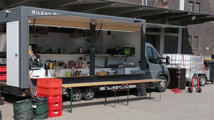 Crew Catering Fahrzeug für Filmproduktion deutschlandweit